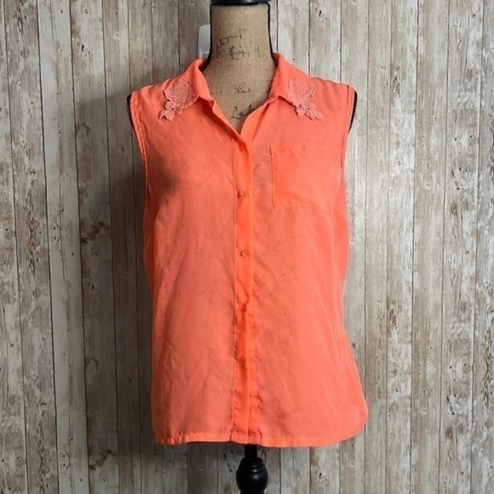 🐺Princess Vera Wang Sheer Sleeveless Tank Blouse
